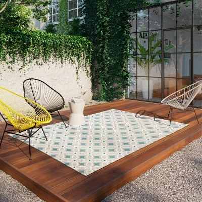 5' X 7' Quatrefoil Outdoor Rug Aqua - Opalhouse™ - Image 3