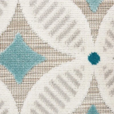 5' X 7' Quatrefoil Outdoor Rug Aqua - Opalhouse™ - Image 2